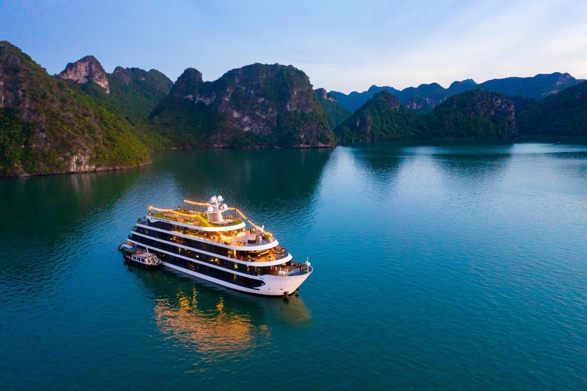 Velar Of The Sea Hotel Ha Long Eksteriør billede