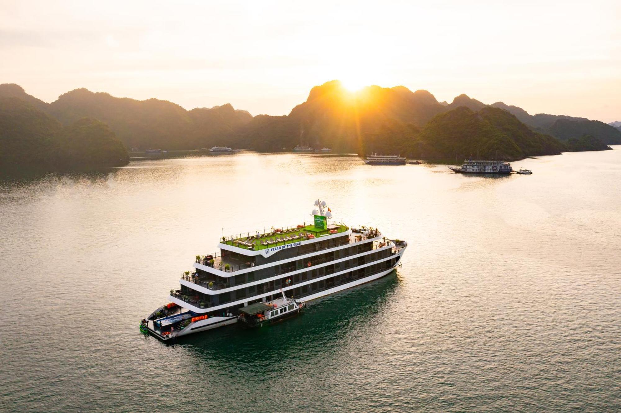 Velar Of The Sea Hotel Ha Long Eksteriør billede